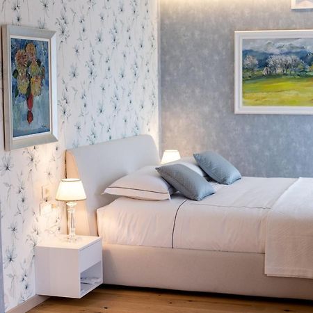 Seven Luxury Suites Tirana Buitenkant foto