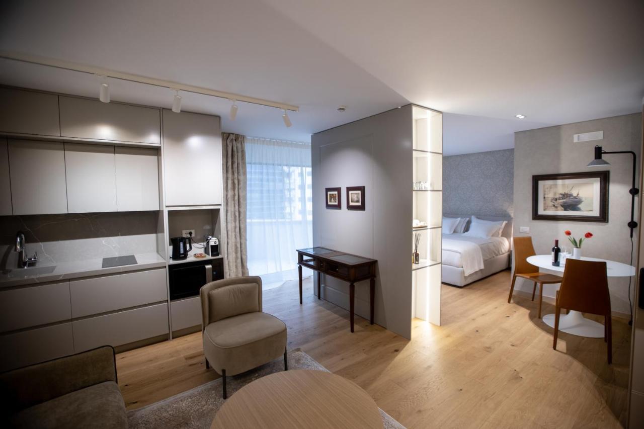 Seven Luxury Suites Tirana Buitenkant foto