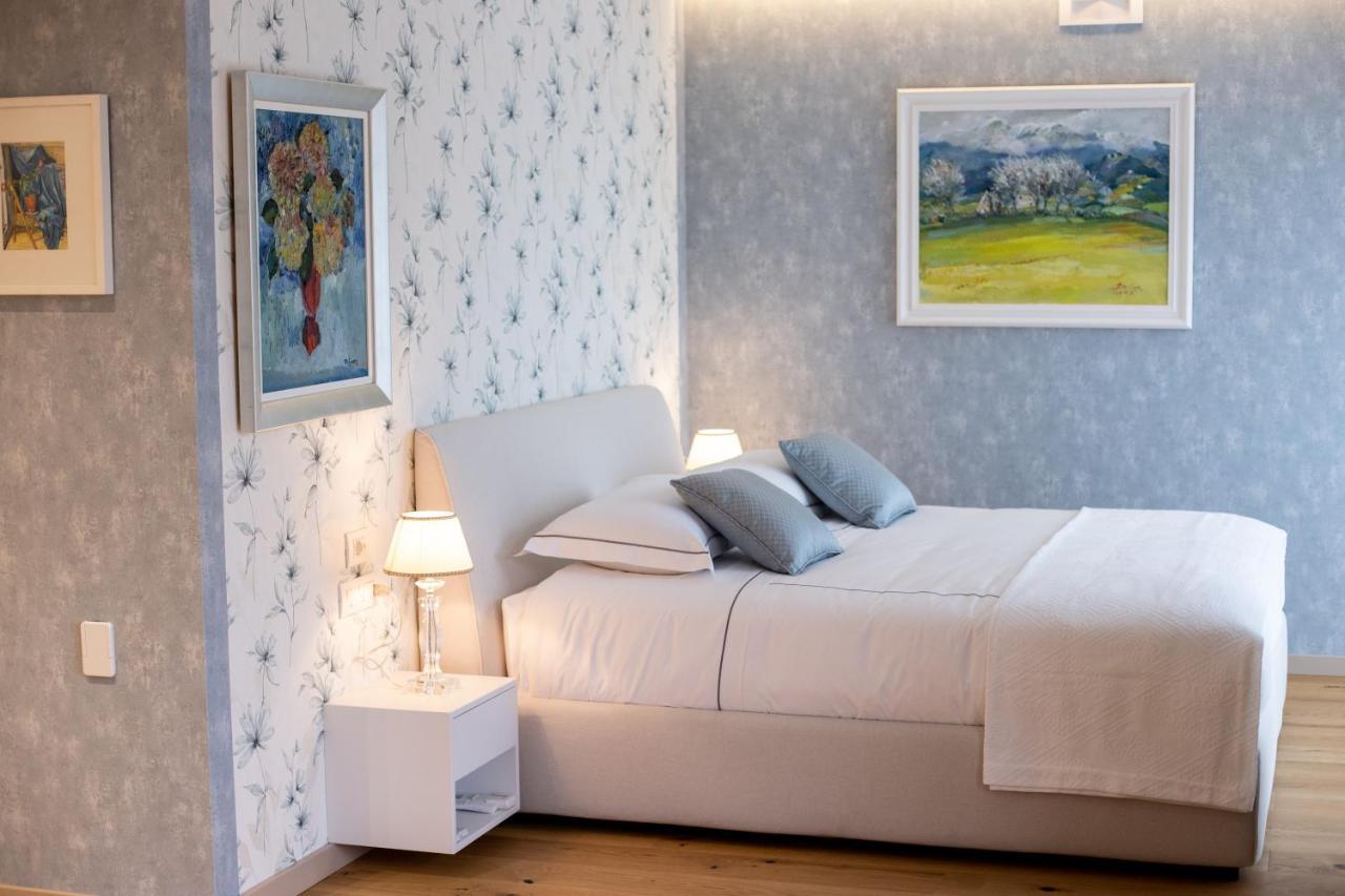 Seven Luxury Suites Tirana Buitenkant foto